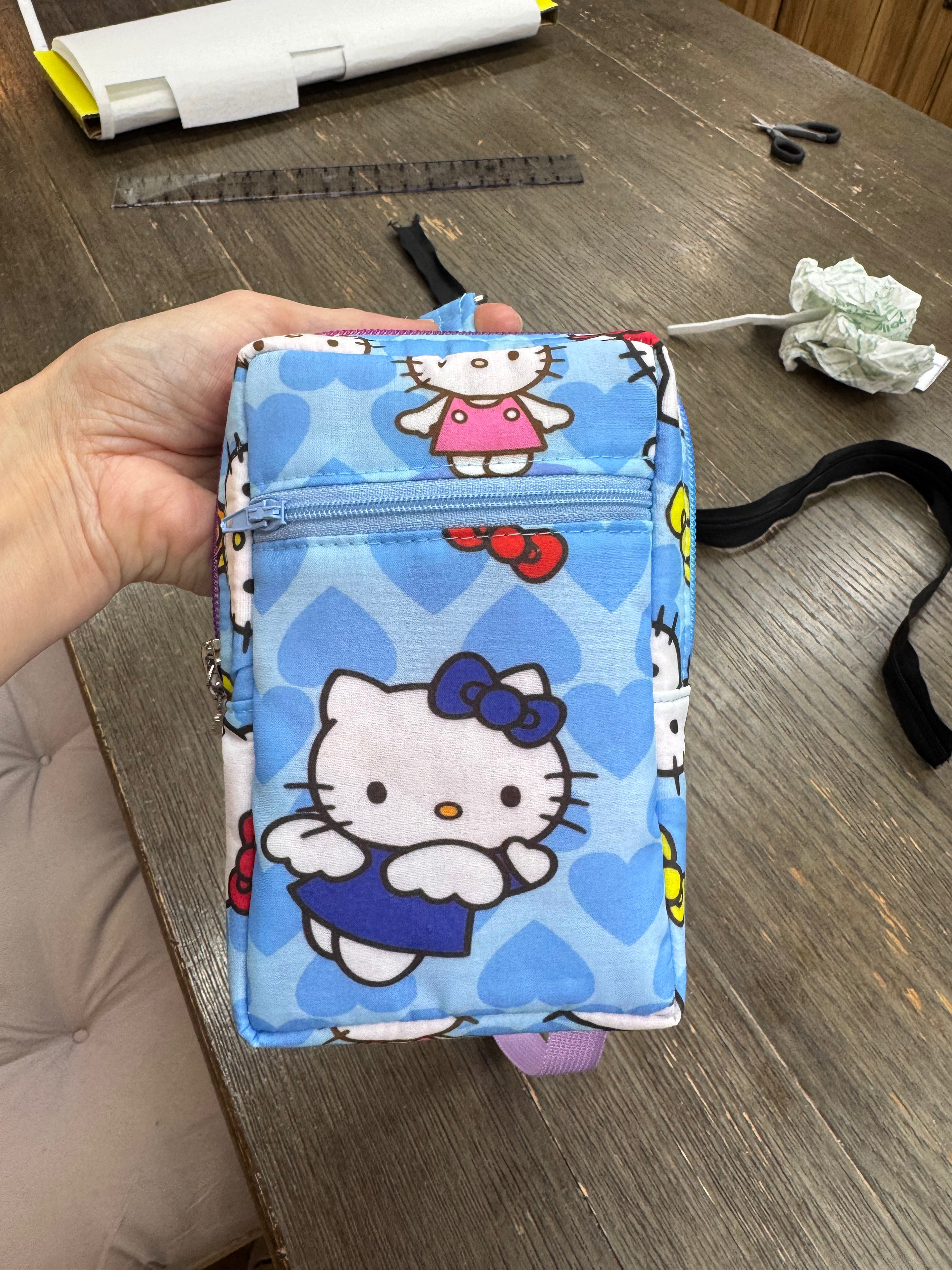 Hello kitty small cellphone sling bag